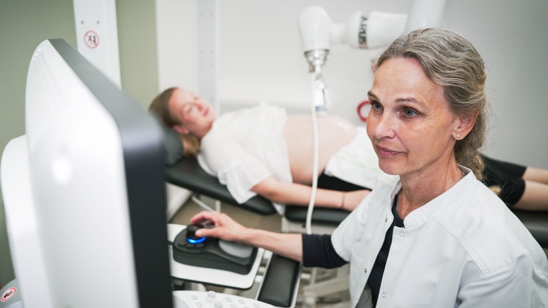 Product Media Carousel Image